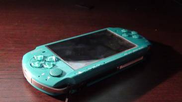 PSP-HATSUNE-MIKU-Kaminos-flasheur_05